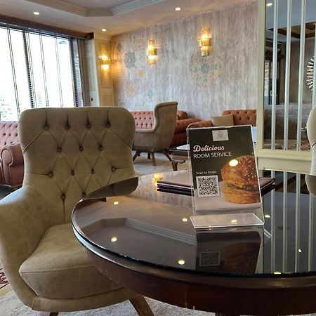 Hotel Buyuk Hamit Κωνσταντινούπολη Εξωτερικό φωτογραφία