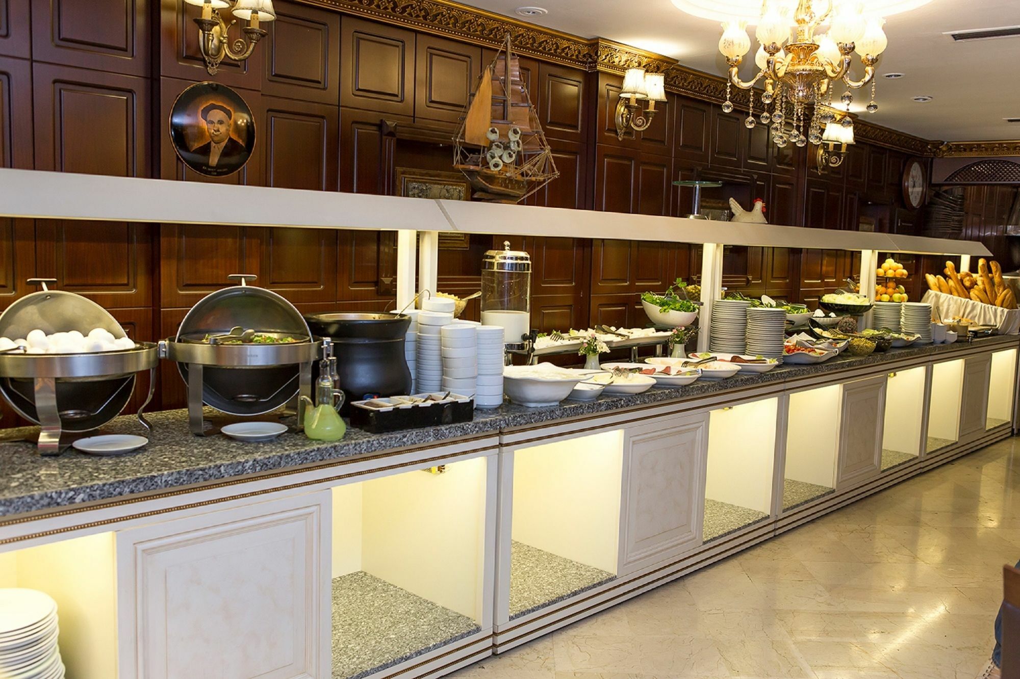Hotel Buyuk Hamit Κωνσταντινούπολη Εξωτερικό φωτογραφία
